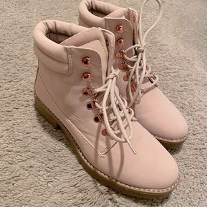 Nautica Light Pink Lace Up Ankle Bootie Size 7.5 W